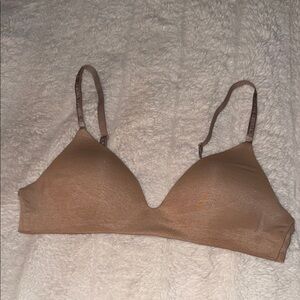 Victoria’s Secret T-Shirt Bra-Nude Color with Adjustable Strap